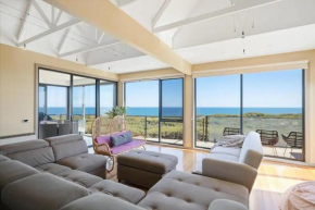 Amazing Views by Ready Set Stay